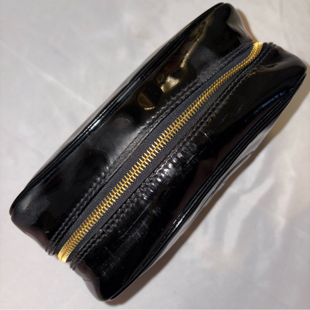❌SOLD!❌ CHANEL *As Is* Timeless Black Patent Leather Toiletries Case ULTRA RARE - Picture 14 of 17